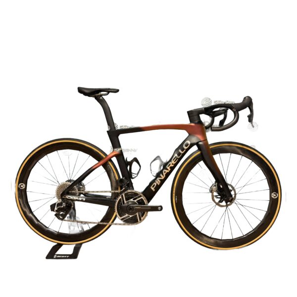 Pinarello Dogma F Red E1 AXS 12v Taglia 51.5 - Usata